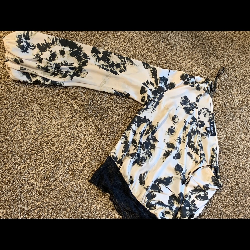 One Shoulder blouse - Picture 2 of 2